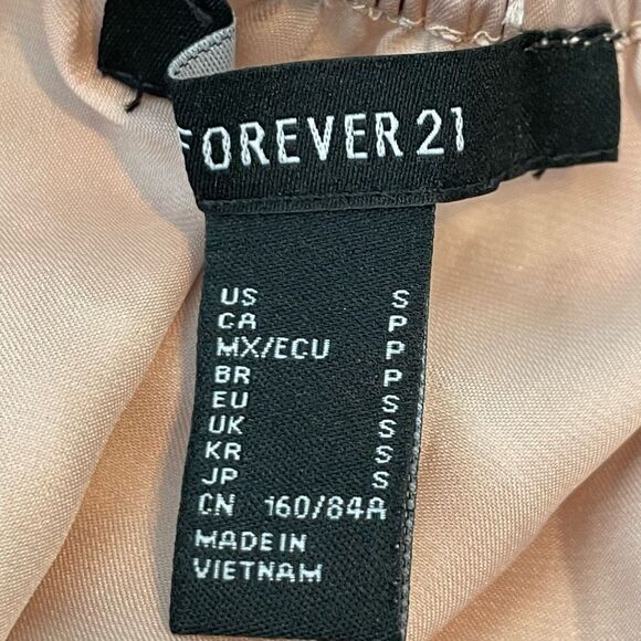 Forever 21 Satin Ruffle Trim Tie Front Top Pale Peach Square Neck Cropped S - Picture 7 of 9